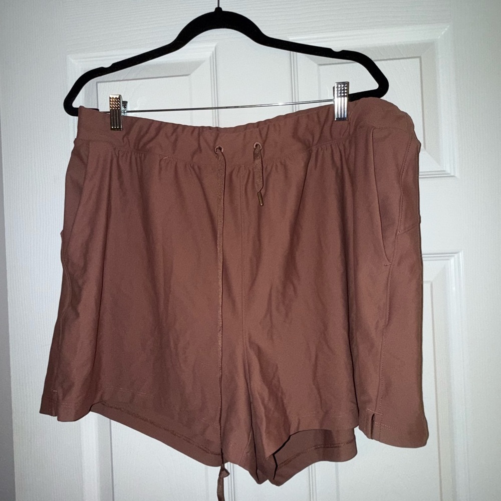 Old Navy Women's Brown Athletic Shorts